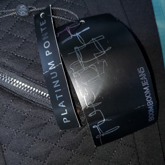 Stretch Black Pants with Quilted Detail Size 9 - Picture 3 of 9